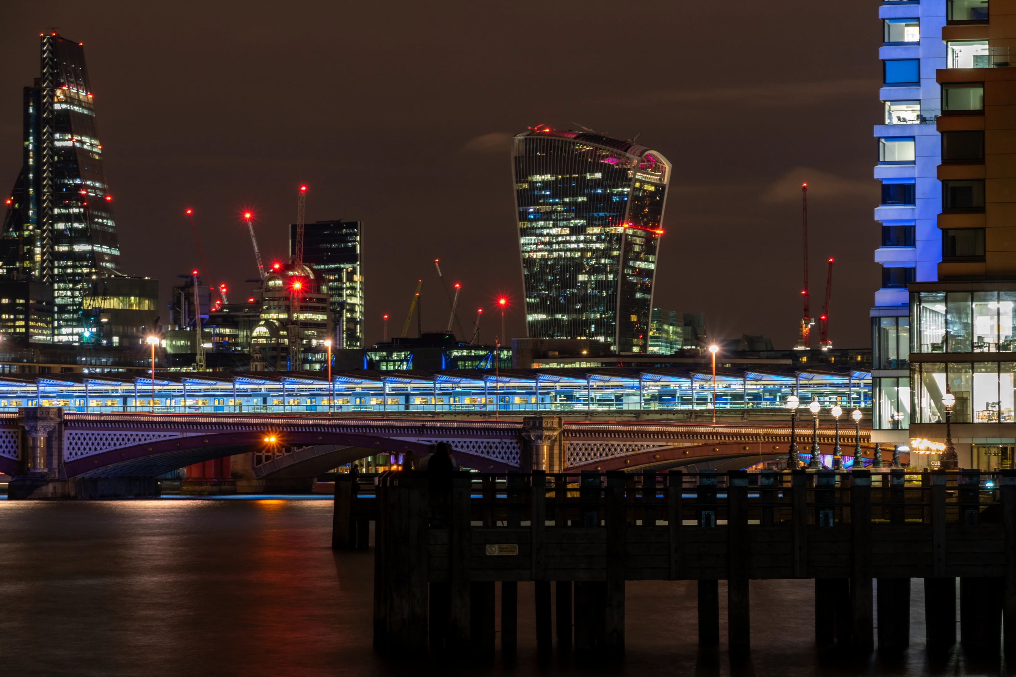 London's 'Walkie-Talkie' building at night